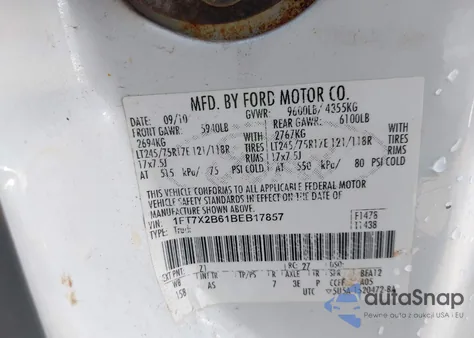 2011 Ford F-250 Xl z USA, uszkodzony, nr VIN 1FT7X2B61BEB17857